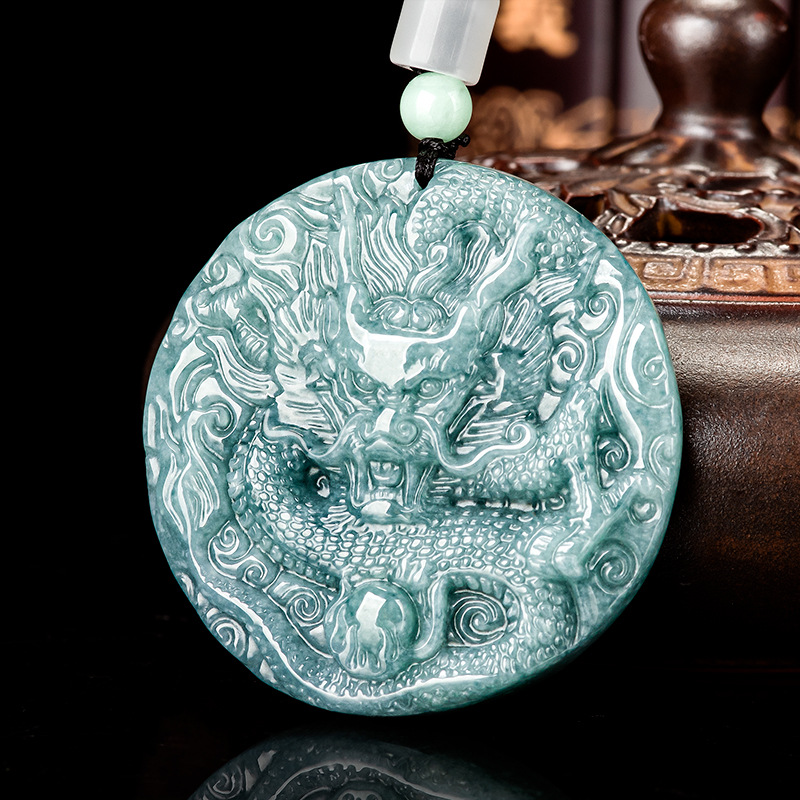 Accessories Woman - Collier pendentif dragon en jadéite birmane,