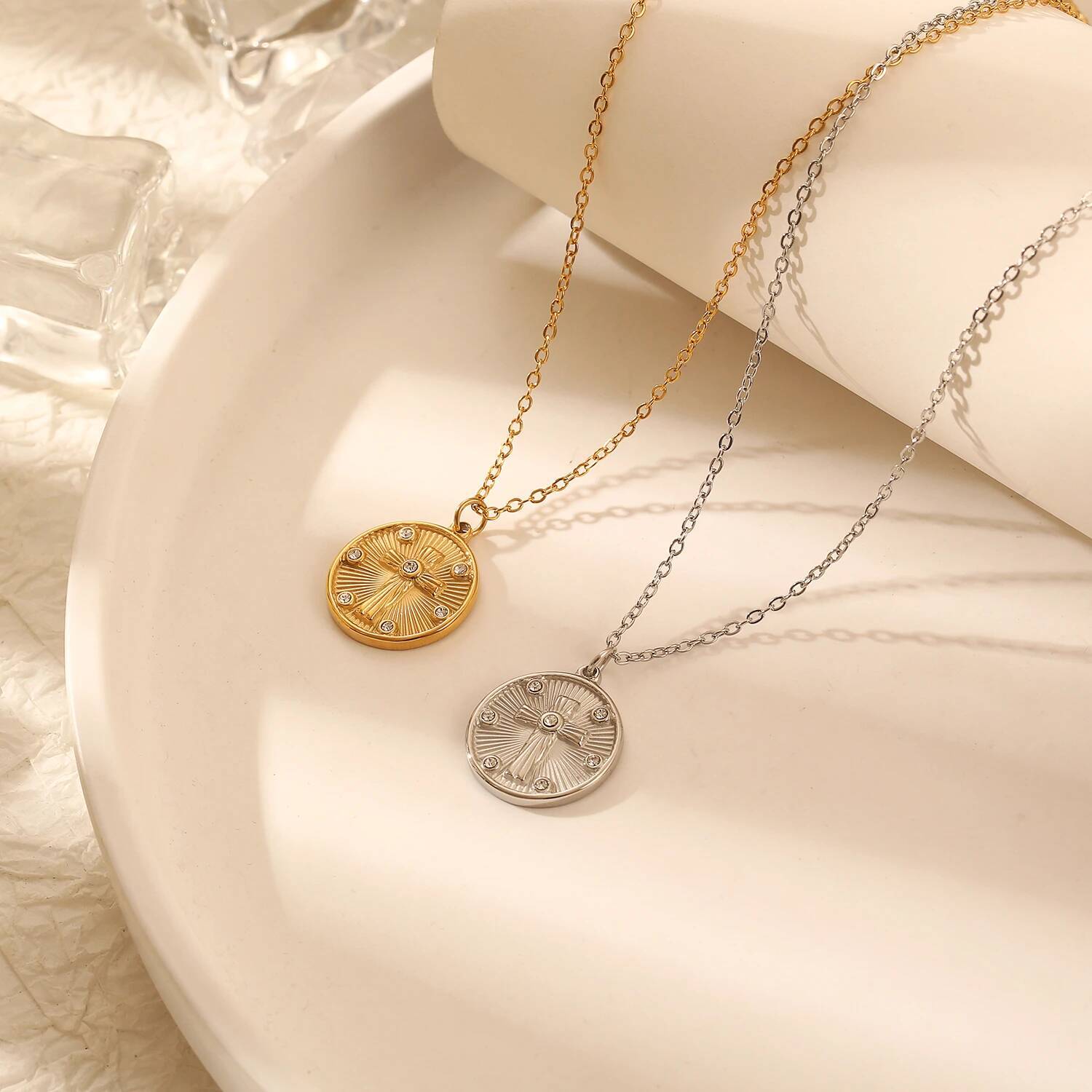 Coin Necklace Delicate - Collier avec pendentif en pierre de