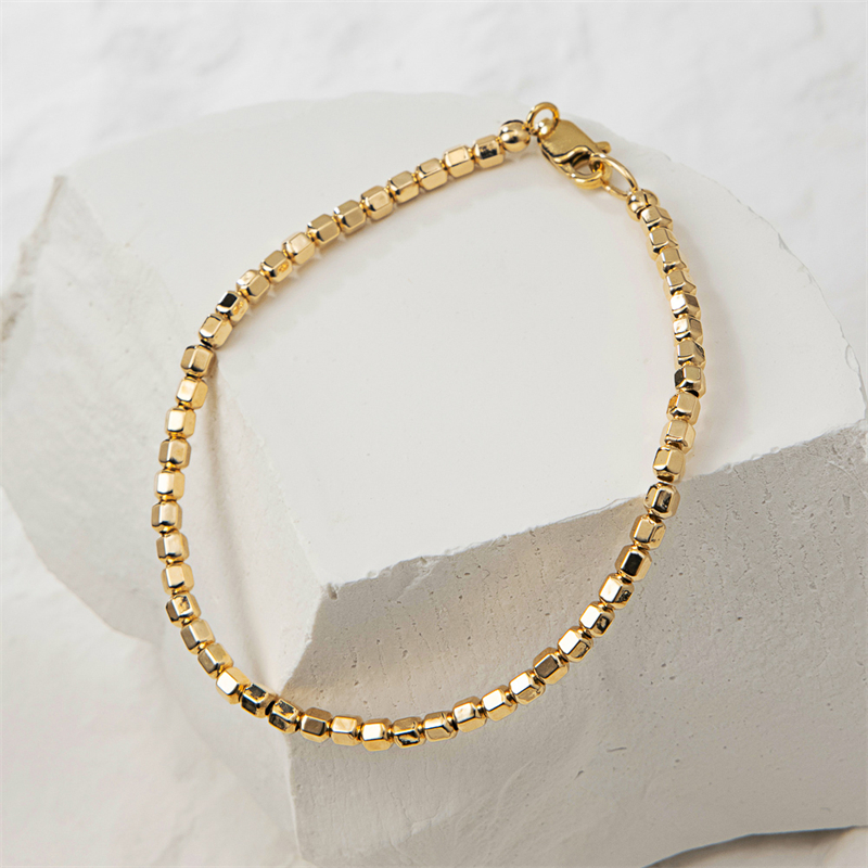 Bracelet de perles rempli d'or - Beaded Anklet Chain avis et prix