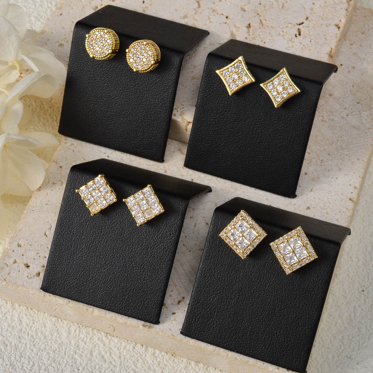 Diana Baby – boucles d'oreille - Women Accessories Dubai avis et prix