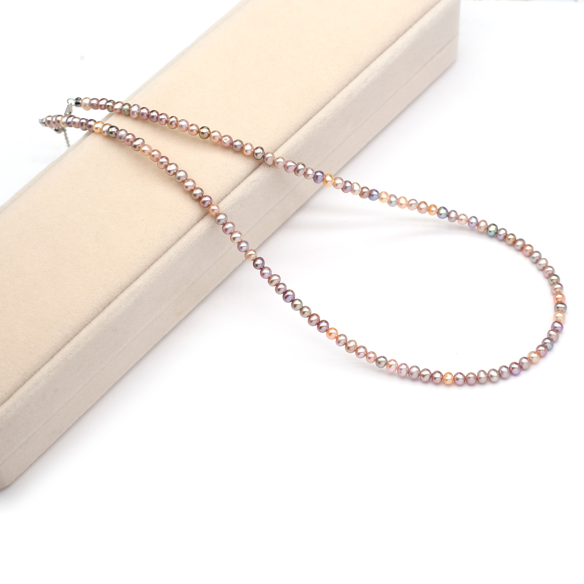 Collier de perles d'eau douce  - Accessories Woman avis et prix